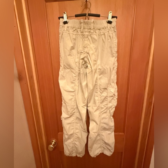 BDG Urban Outfitters Y2K Cream Cargo Pants - Picture 9 of 13
